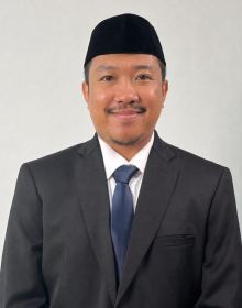 Fadly Yashari Soumena, S.E., M.Si