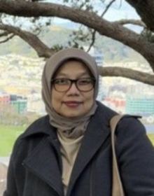 Dr Sari Wardhani, M.M
