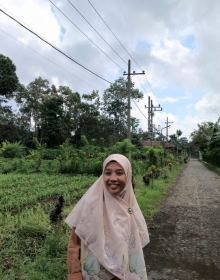 Dr Tasnim Nikmatullah Realita, S.E,M.M